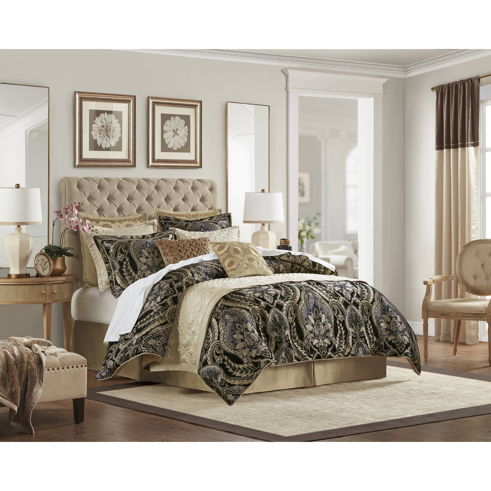 Croscill Classics Comforter Set