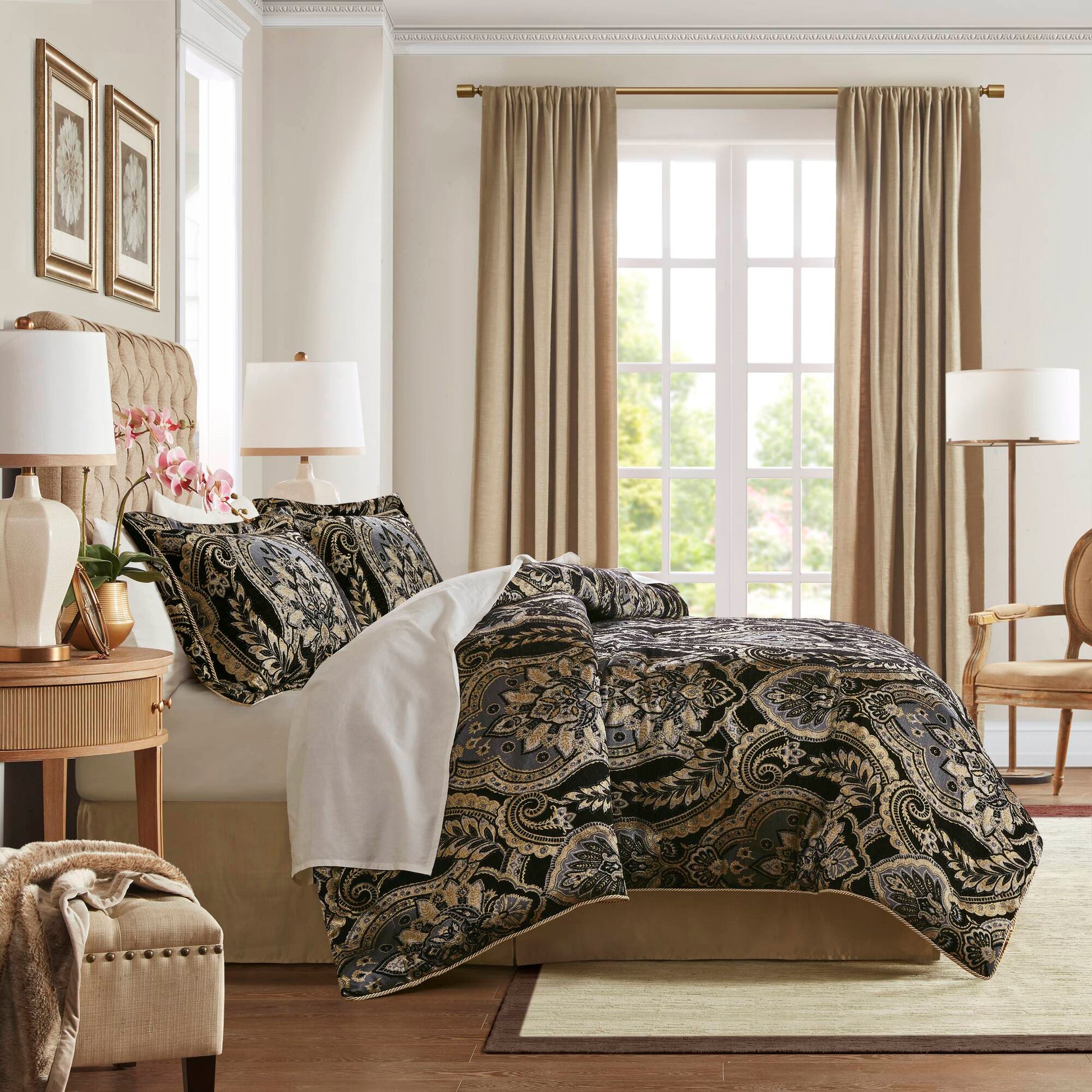 Croscill Classics Comforter Set