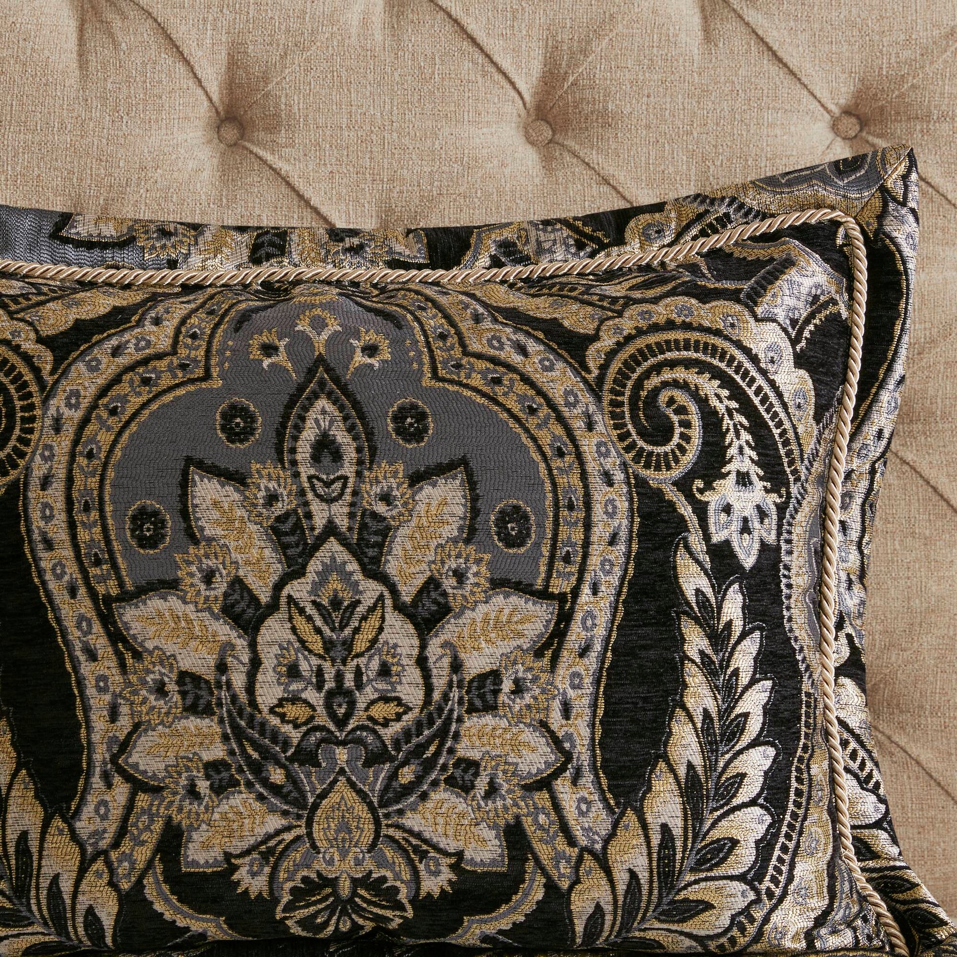 Croscill Classics Comforter Set