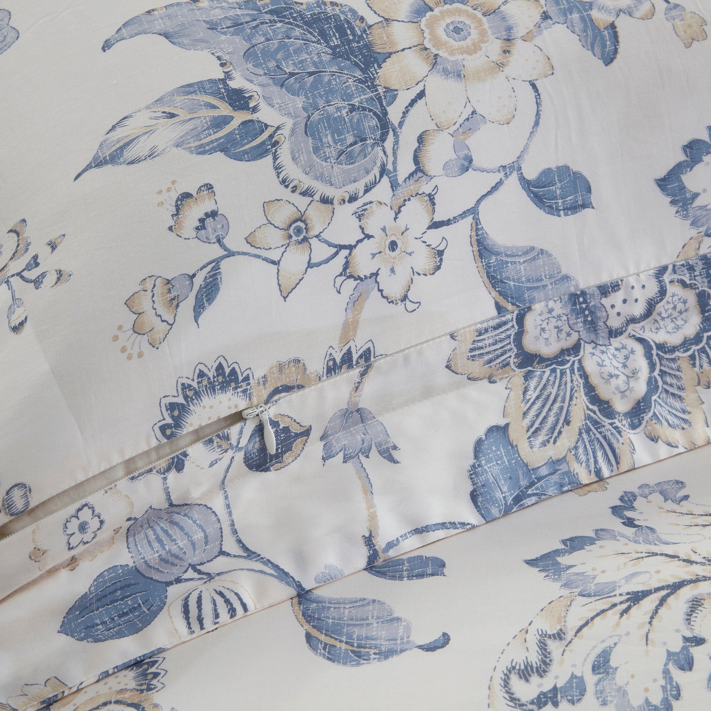 Croscill Home Mini Duvet Set