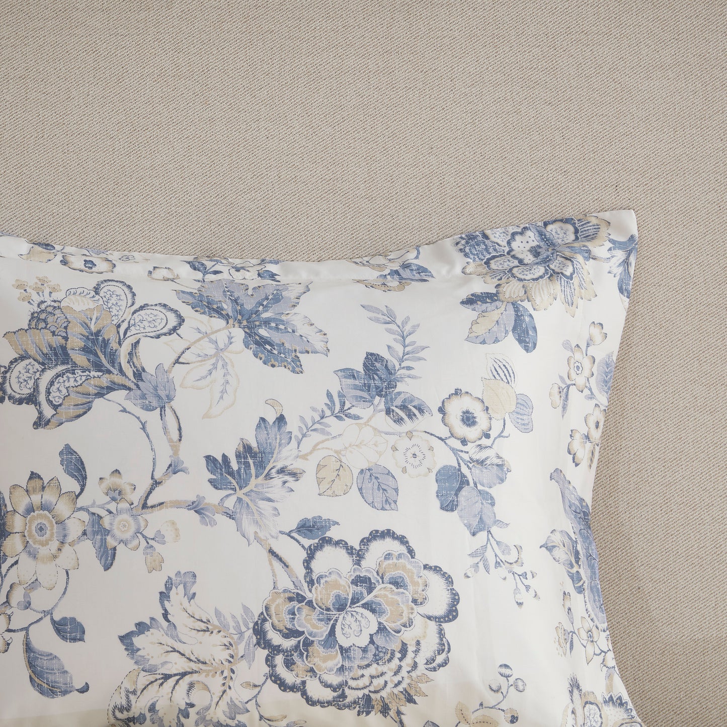 Croscill Home Mini Duvet Set
