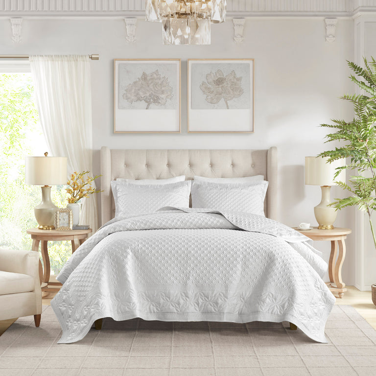 Croscill Beddings - Decorative Pillows & Comforter Sets in Full