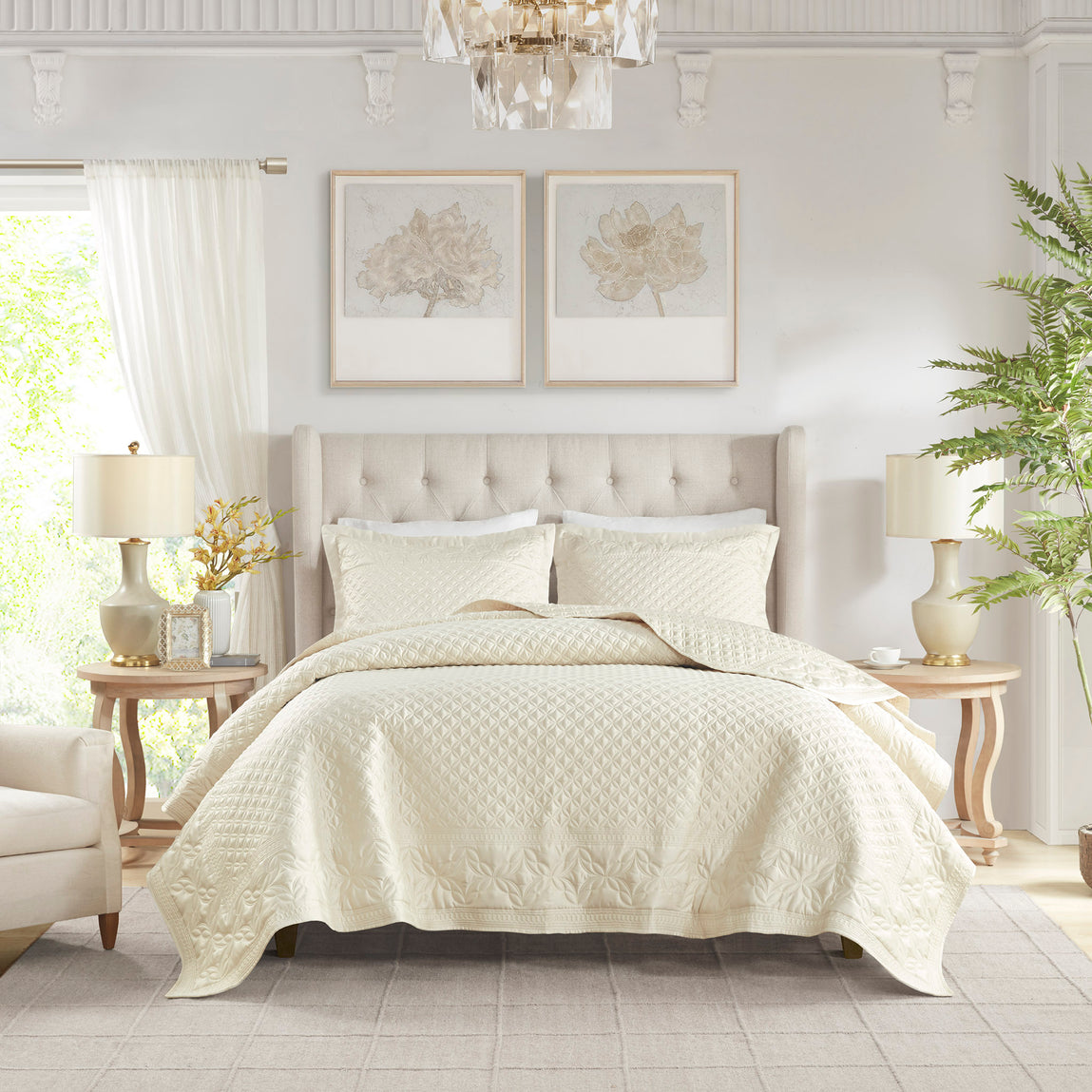 Croscill Coverlet & Quilt Sets with Pillowcases in Full, Queen