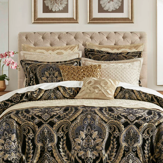 Julius 4 Piece Comforter Set