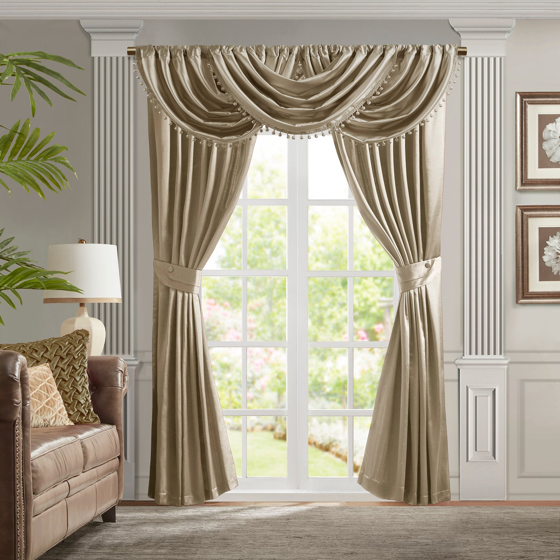 Croscill Classics Pleat Curtain Panel with Tieback (Single)