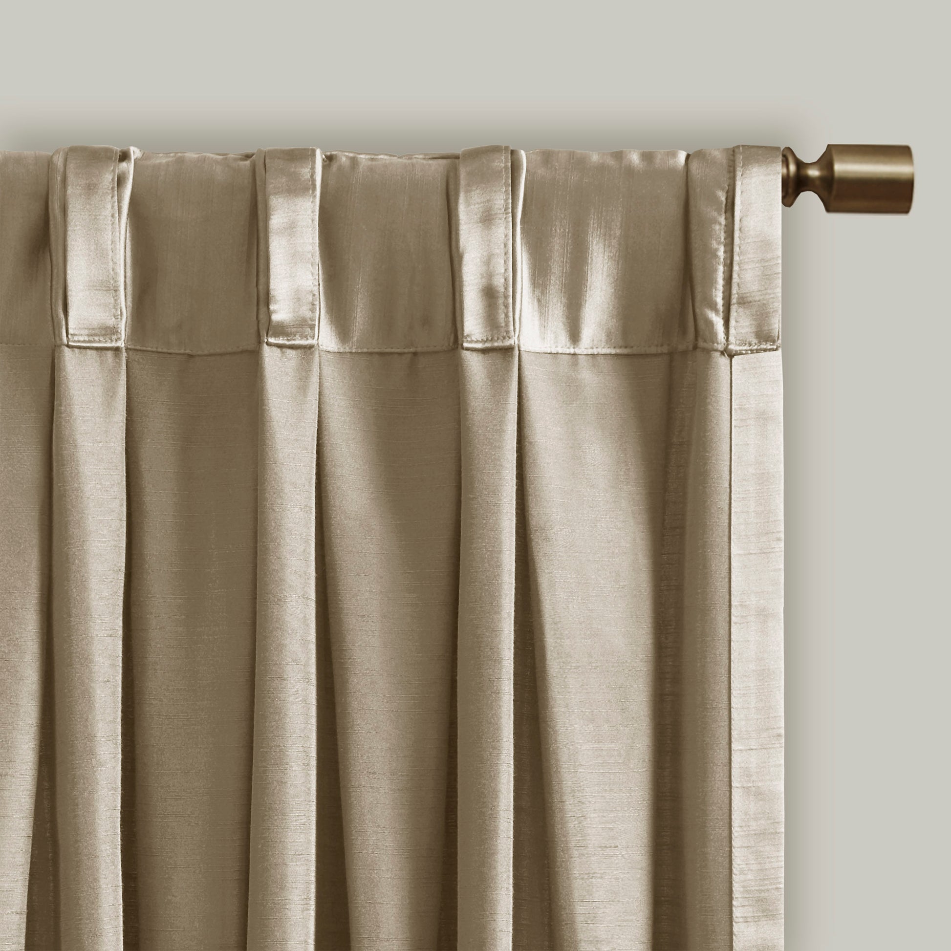 Croscill Classics Pleat Curtain Panel with Tieback (Single)