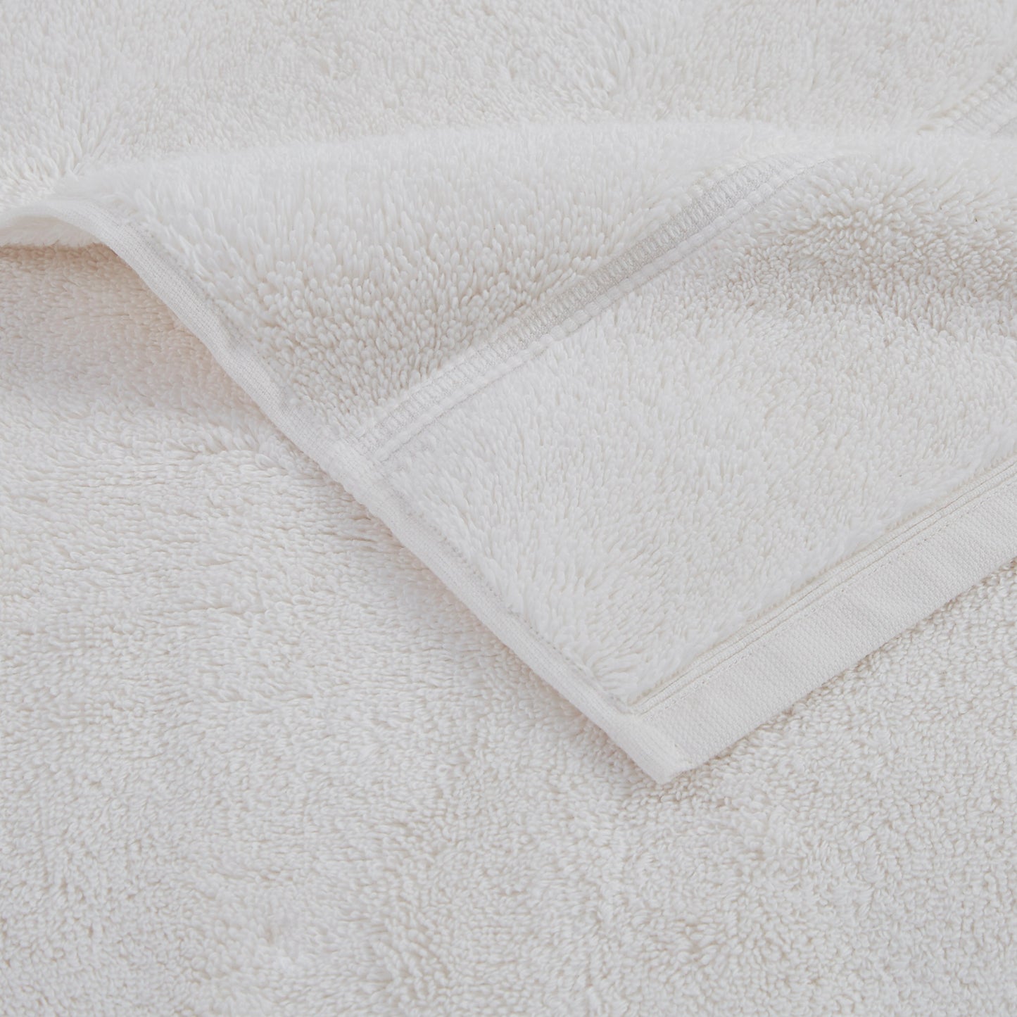 Croscill Ultra-soft Turkish Towel