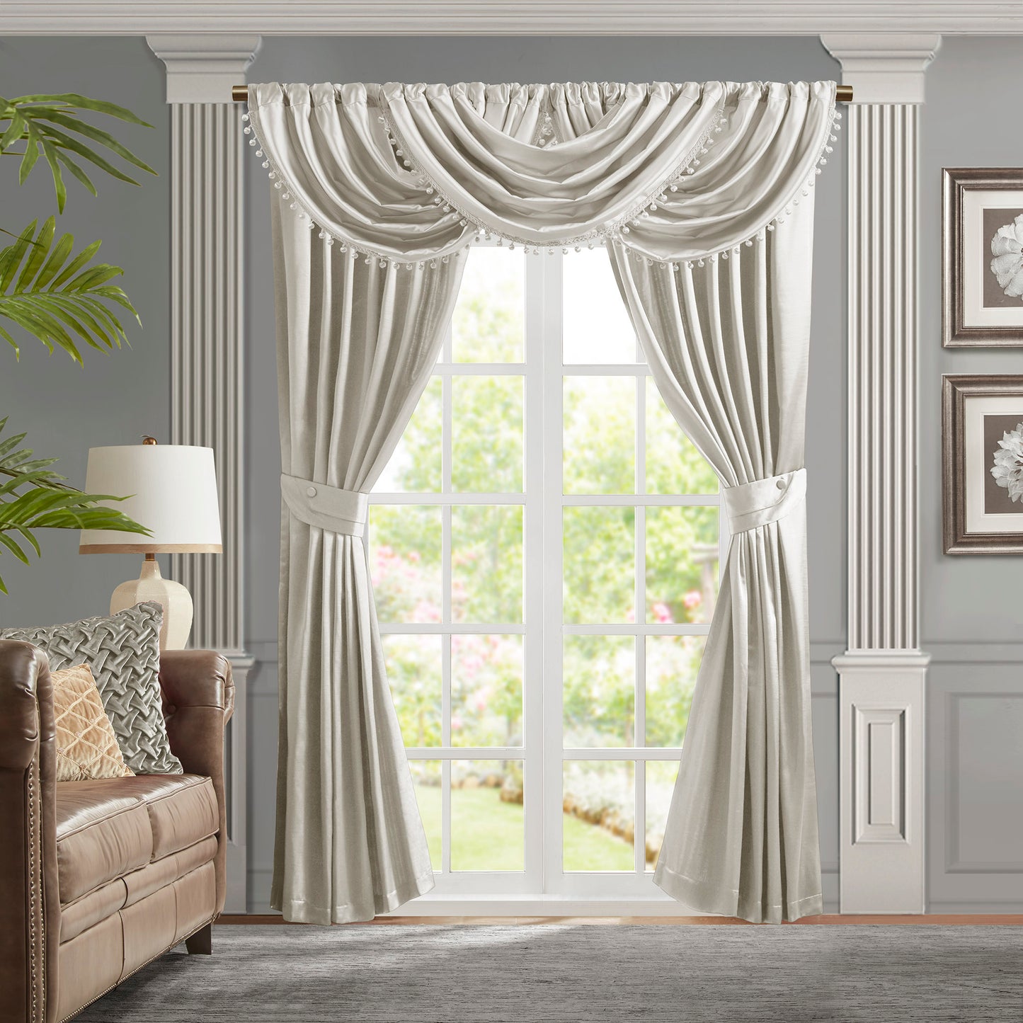 Croscill Classics Waterfall Valance (Single)