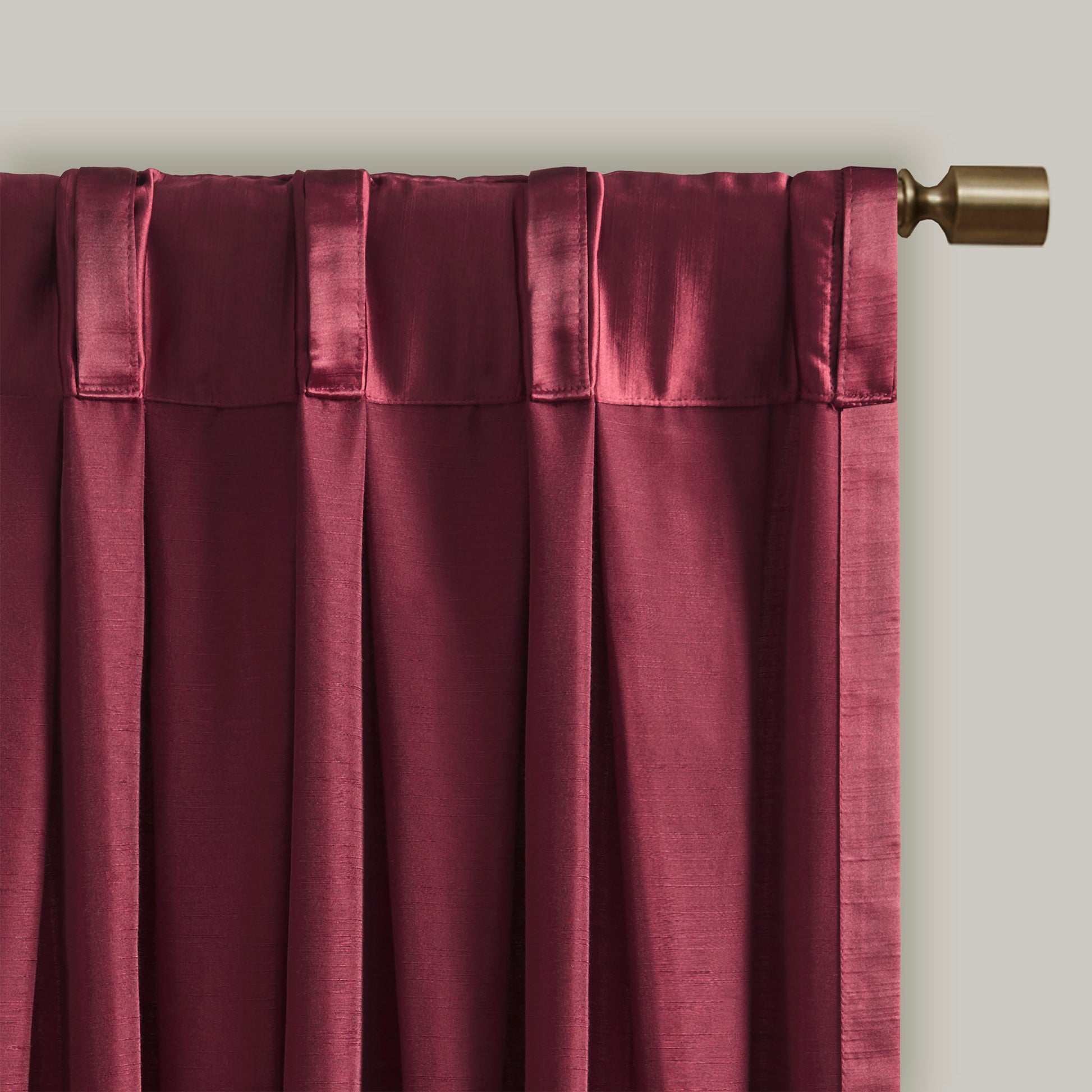 Croscill Classics Pleat Curtain Panel with Tieback (Single)