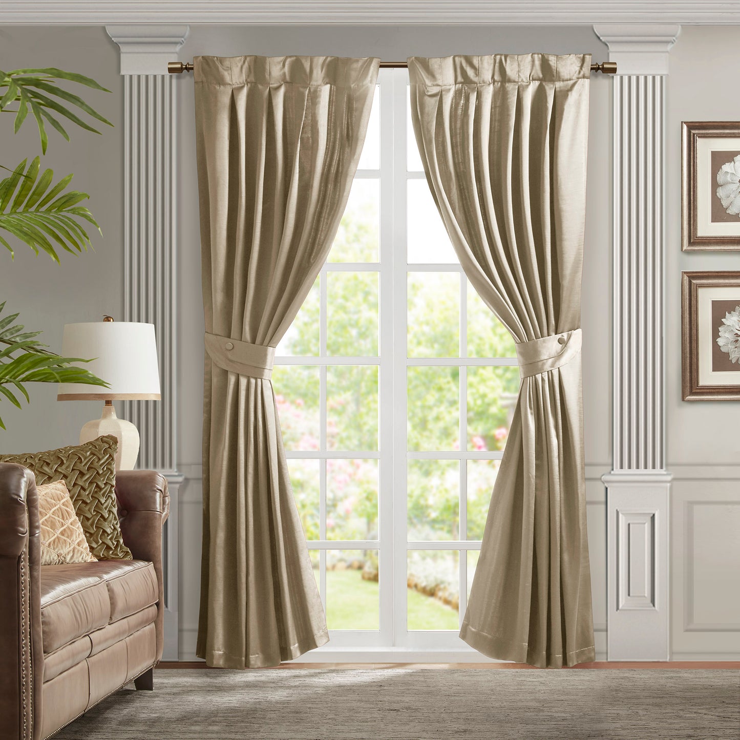 Croscill Classics Pleat Curtain Panel with Tieback (Single)